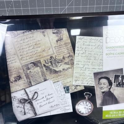 3 Shadow Boxes 
