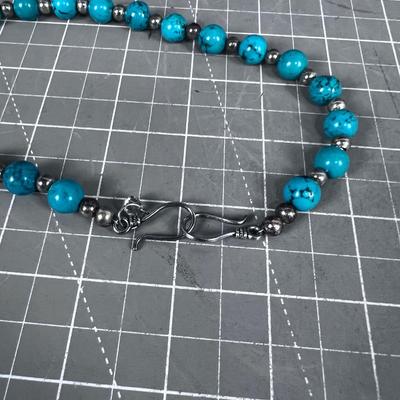 Turquoise Round Stoned Necklace 
