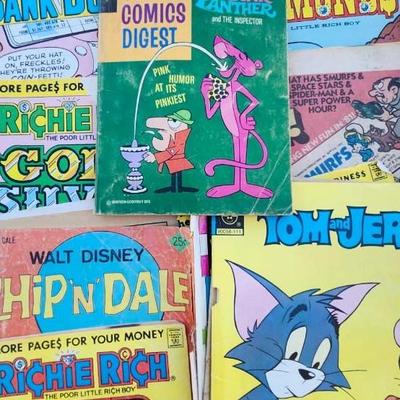 Comic book Lot and W F Magazine
