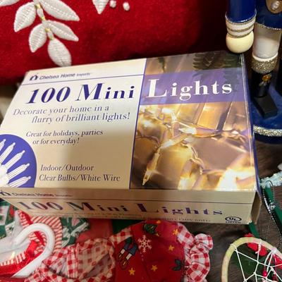 Big Christmas Decor Lot - Some NWT, Dept. 56