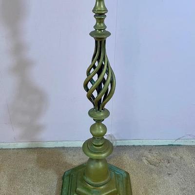 Vintage Brass Base Chair Lamp