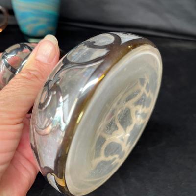 Lot 154 Assorted glass