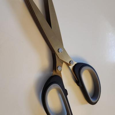 Titanium-Coated Shredder Scissors