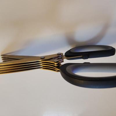 Titanium-Coated Shredder Scissors