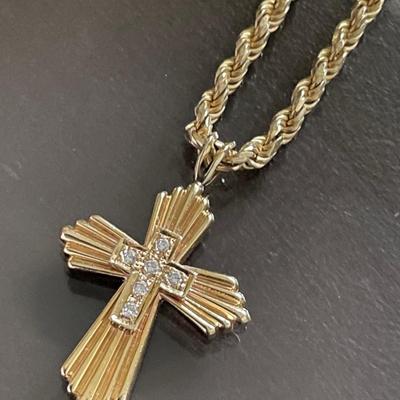 14K Gold/ Diamond Cross Pendant & Chain