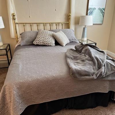Queen sized bed, headboard, blanket
