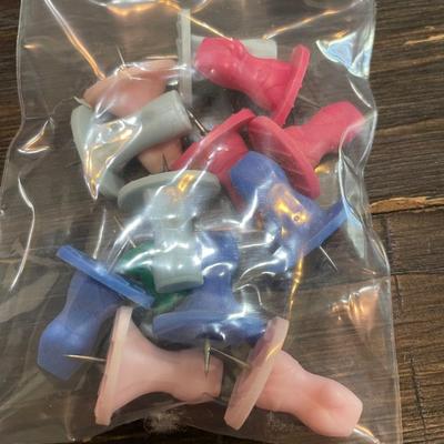 Mannequin thumb tacks
