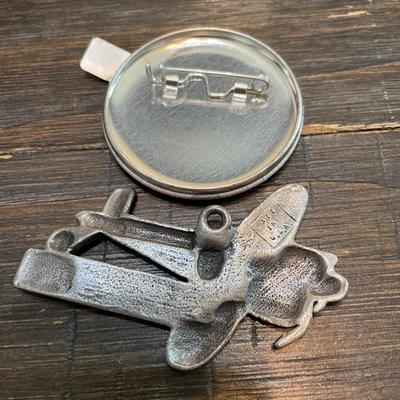 Amelia Earhart ornament