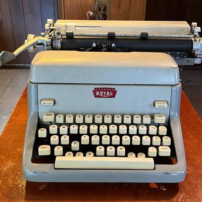 Vintage Royal Typewriter