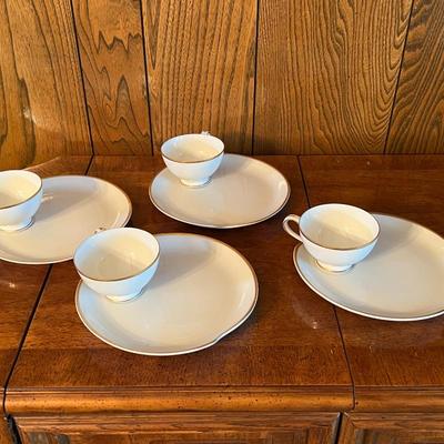 Bond Fine China High Tea Plate and Cup Sets (4)