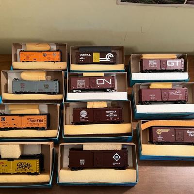Athearn Train Lot 9