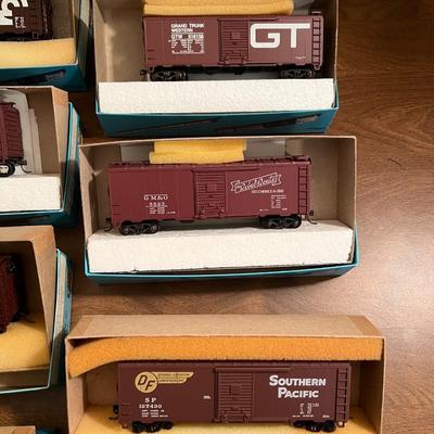 Athearn Train Lot 9