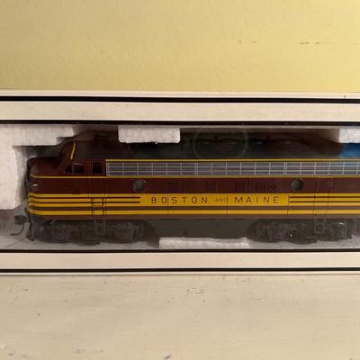 Stewart Hobbies HO Train Lot 1