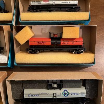 Athearn Train Lot 18