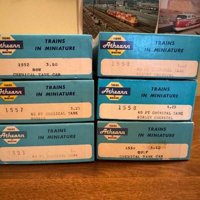Athearn Train Lot 18