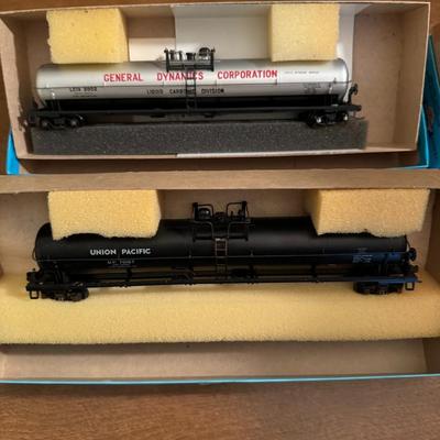 Athearn Train Lot 19