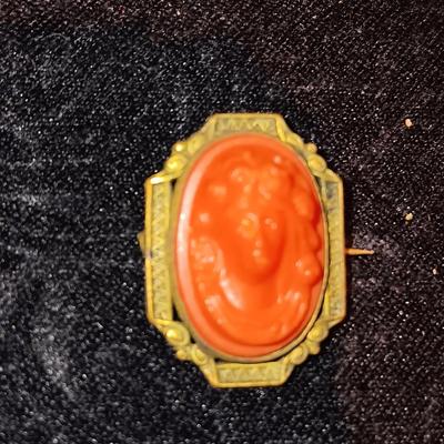 CAMEO RINGS, PINS, PENDANTS AND STICK PIN