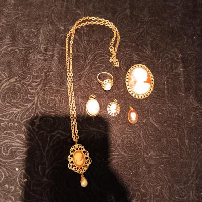 CAMEO NECKLACE, RING, PENDANTS AND PIN