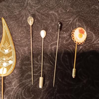HAT PINS, FANCY PEN AND PENCIL IN A CASE AND STICK PINS