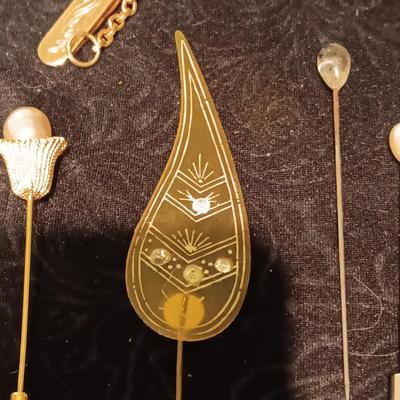 HAT PINS, FANCY PEN AND PENCIL IN A CASE AND STICK PINS