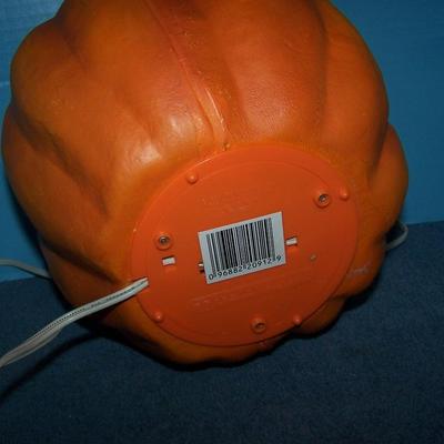 LOT 5 COLLECTABLE 1993 LIGHTED/ELECTRIC JOL