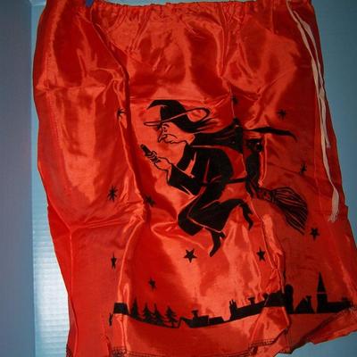 LOT 13 AMAZING VINTAGE COLLEGEVILLE WITCH COSTUME in BOX