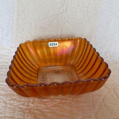 Marigold carnival glass bowl 1930’s