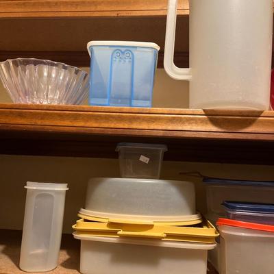 Tupperware & Plastic ware