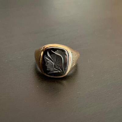 Vintage Hermatite Intaglio Solid Gold Ring