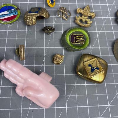Boy Scout ITEMS; Sticker, Wallet, Pin Merit Badge. 