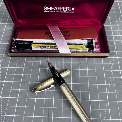 SHAEFFER 14K Nib in a Shaeffer Box PEN 