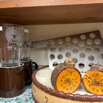Fiesta Dishes & Decorated Cake Pan holders