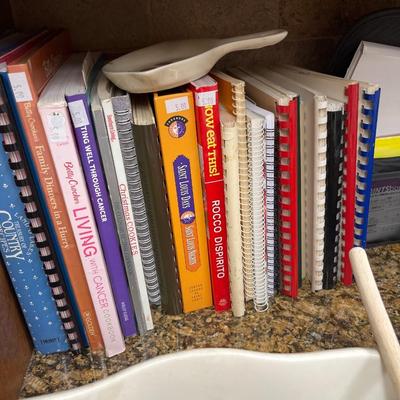 Cookbooks & wine stoppers, serving utensils