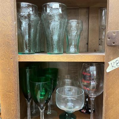 Glass and coffee mugs
