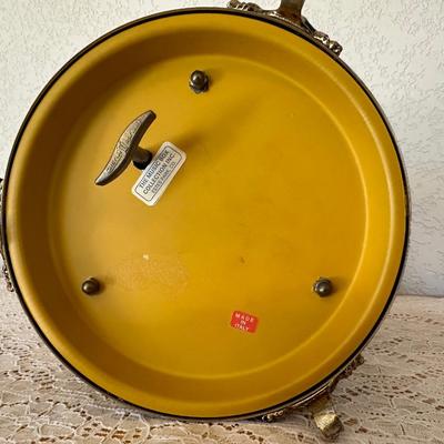 REUGE PORCELAIN MUSIC BOX (1)