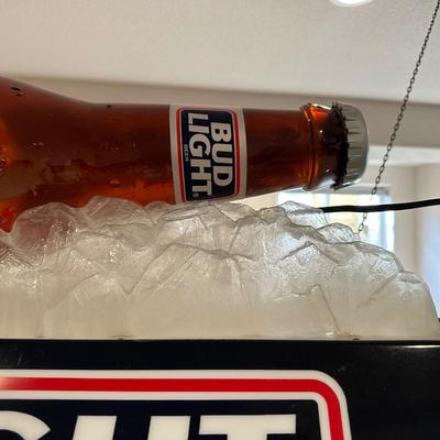 BUD LIGHT POOL TABLE LIGHT