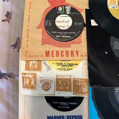 HERB ALPERT, RAY CHARLES AND MORE ON VINYL 45's