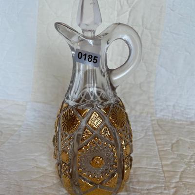 Imperial glass fire on gold cruet