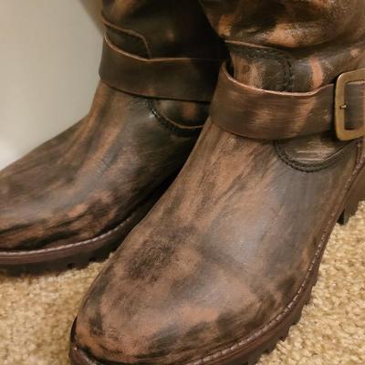 Free Bird Battle 6 Knee Length Leather Boots - $200 Value