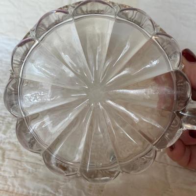 EAPG US Glass daisy bullseye purple amethyst stained bowl-with handle