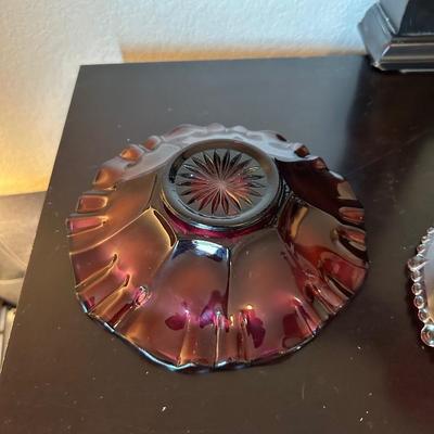 CRANBERRY CANDY DISH AND 2 AMBER BOWLS