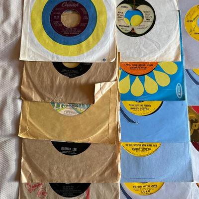 MUSIC ON VINYL 45's