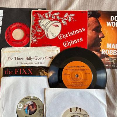 MUSIC ON VINYL 45's