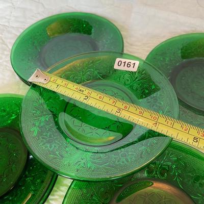 Set of 5-Anchor Hocking forest green sandwich plates
