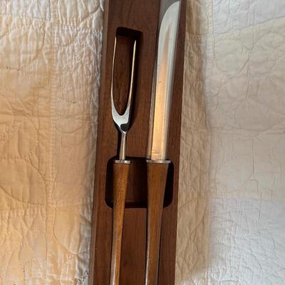 Carving set