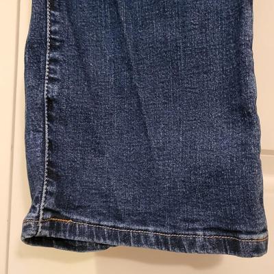 Women's Levi's 550 Classic Relaxrd Boot Cut Jeans Size 14M