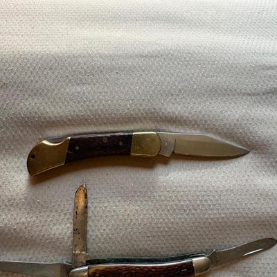 2 FOLDING POCKET KNIVES