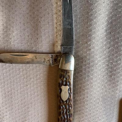 2 FOLDING POCKET KNIVES