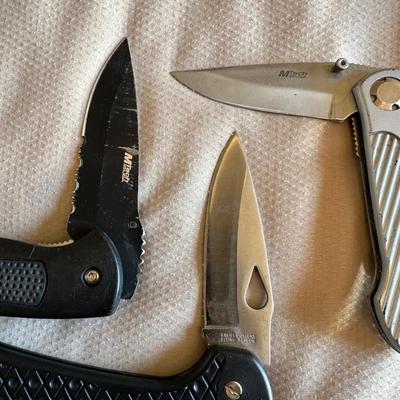 FROST CUTLERY FLYYING FALCON AND 2 MTECH KNIVES