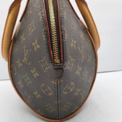 Louis Vuitton Ellipse Monogram Handbag